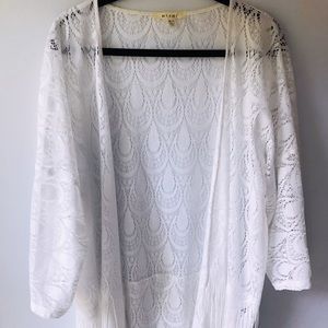 🛑 5/$25 Miami White Fringe Kimono